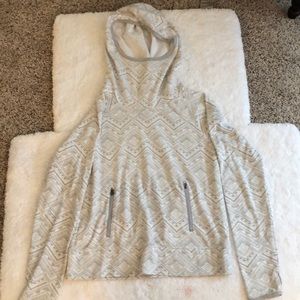 Quarter zip sweatshirt with hood and pockets